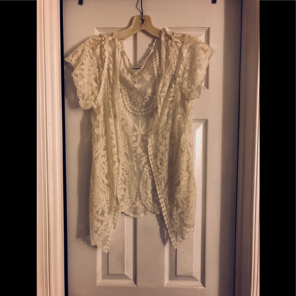 Ivory Laced Kimono